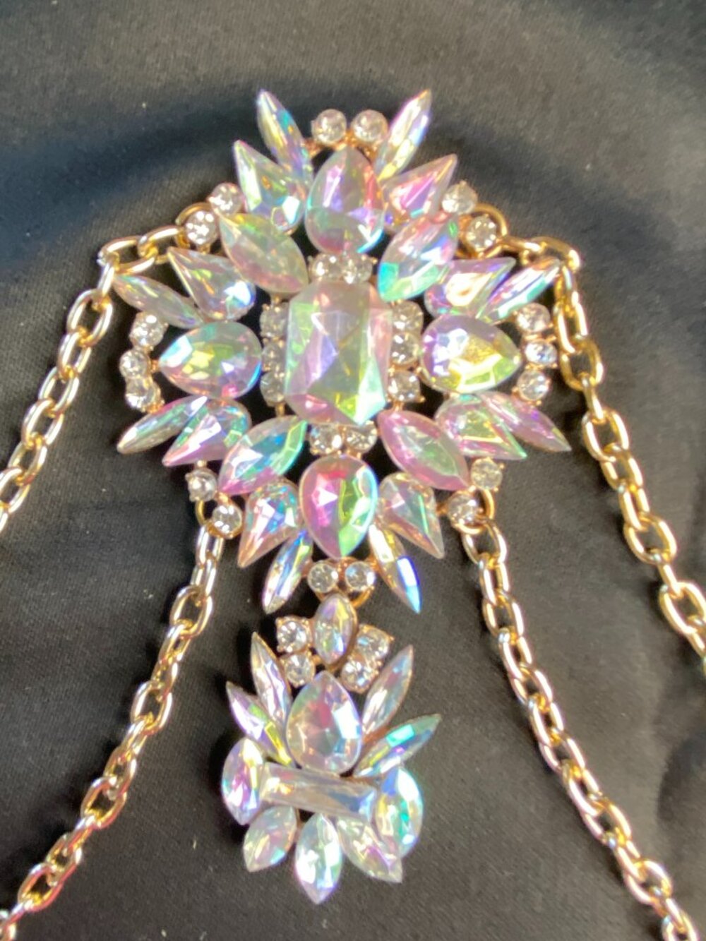 Blingy Large Rhinestone Crystal Gem Pendant Body Chain Gold-tone Belt - Picture 5 of 6